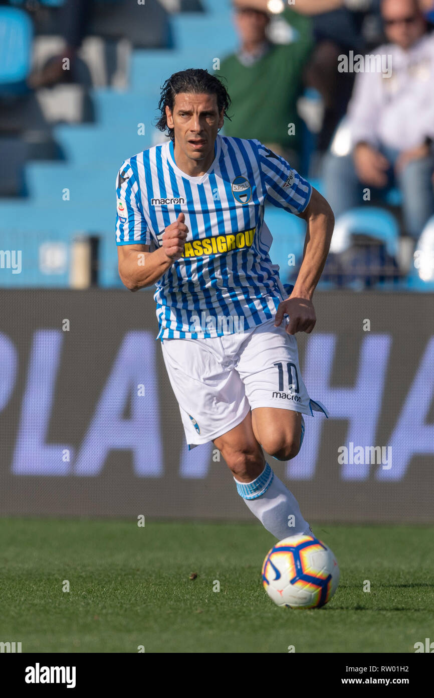 Ferrara, Italy. 18th May, 2017. Serie B Trophy Football/Soccer : Italian Serie  B match between SPAL 2-1 FC Bari at Stadio Paolo Mazza in Ferrara, Italy .  Credit: Maurizio Borsari/AFLO/Alamy Live News