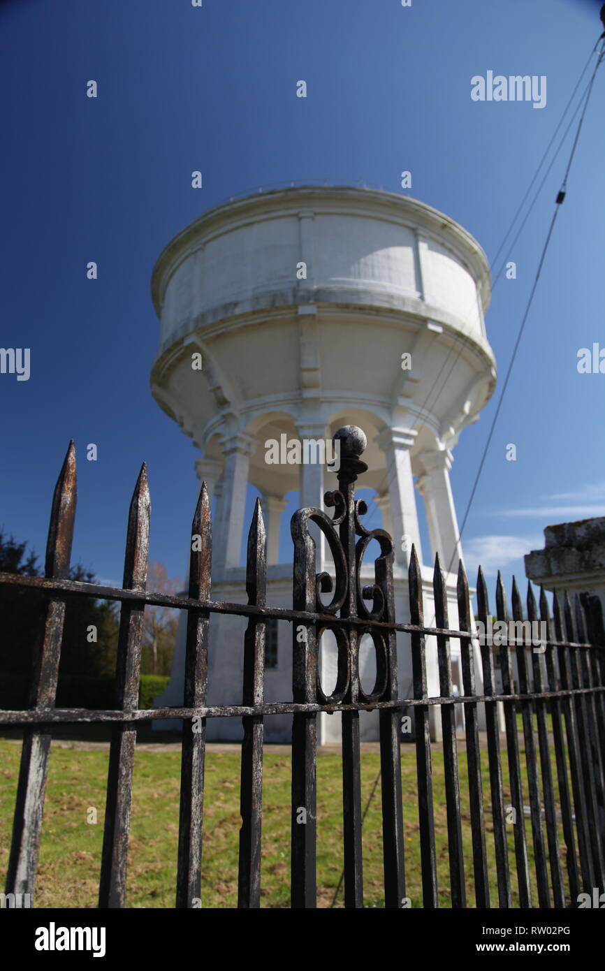 Mappleton Water Tower, Seats Hill Water Tower Stock Photo Alamy