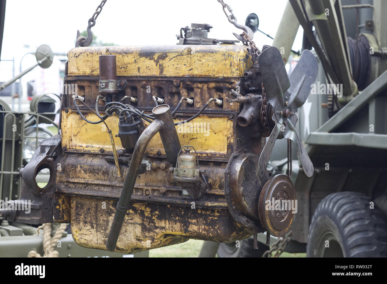 Engine being taken out of a will'y American jeep Stock Photo