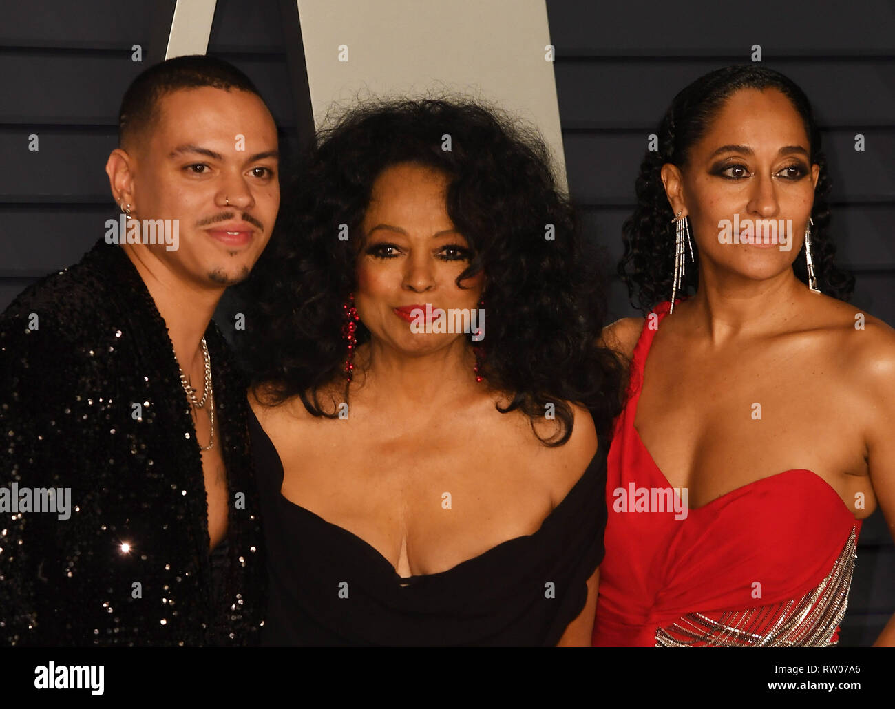 BEVERLY HILLS, CALIFORNIA - FEBRUARY 24: Evan Ross, Diana Ross, Tracee
