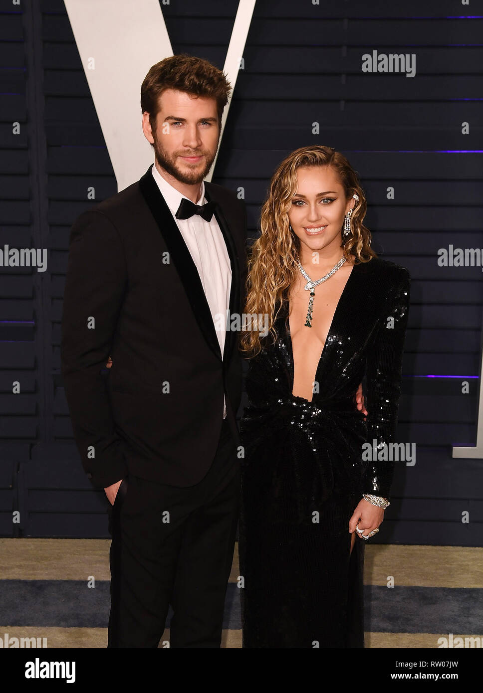 BEVERLY HILLS, CALIFORNIA FEBRUARY 24 Miley Cyrus, Liam Hemsworth(02)