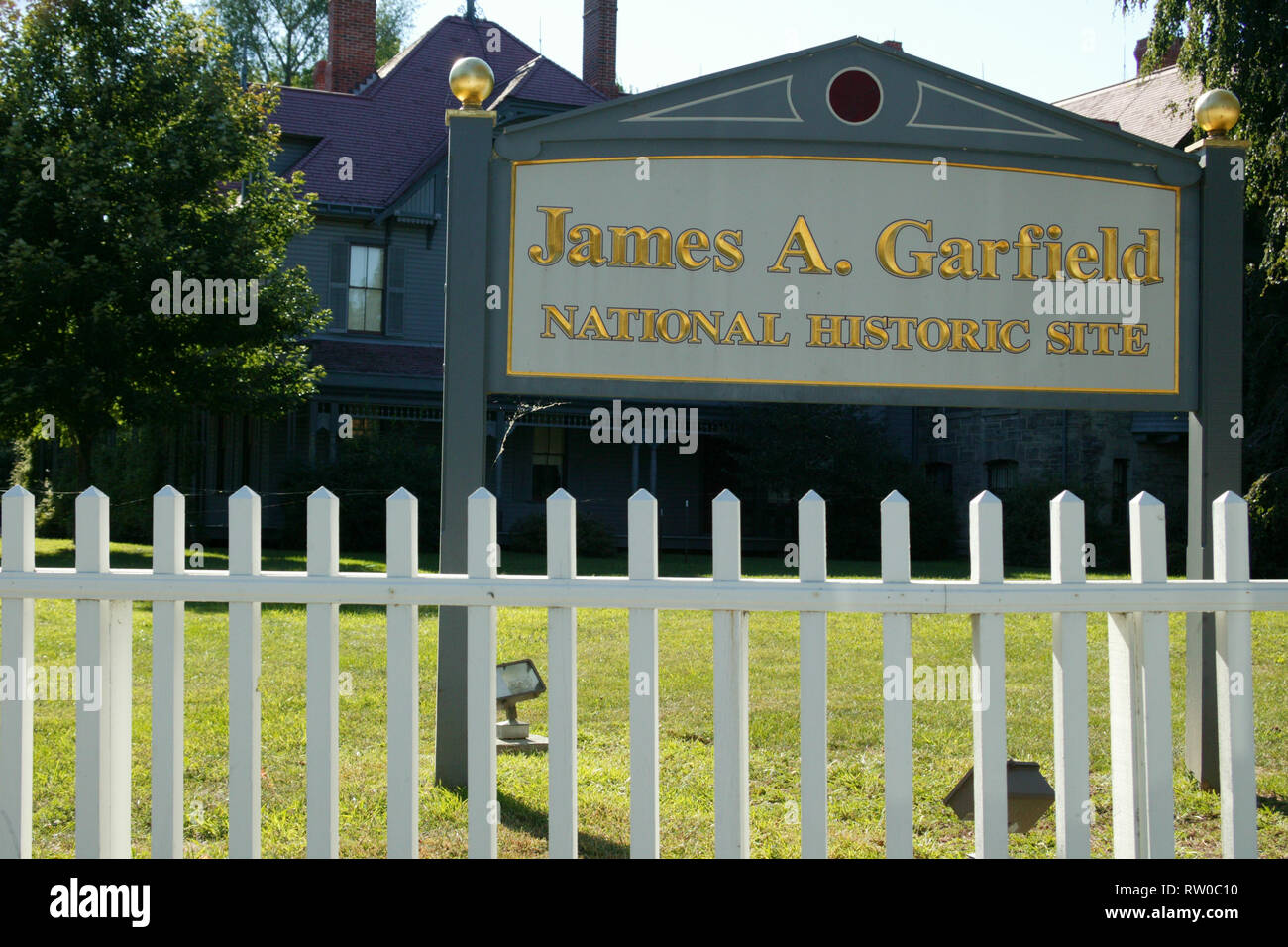 James garfield home hi-res stock photography and images - Alamy