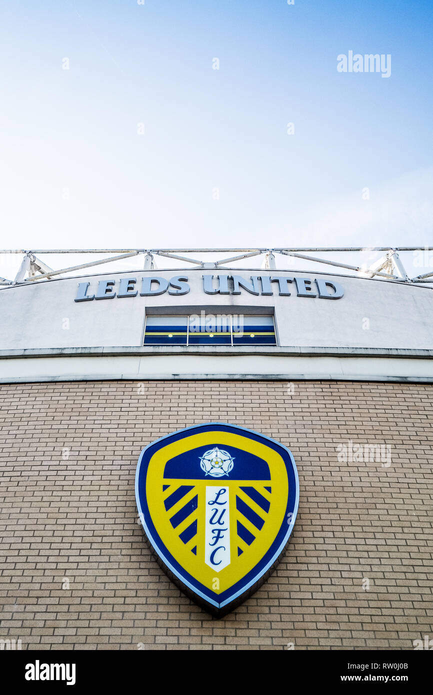 Leeds united football club hi-res stock photography and images - Alamy