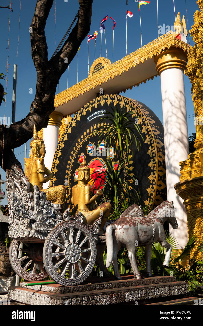 Ponhea yat stupa hi-res stock photography and images - Alamy