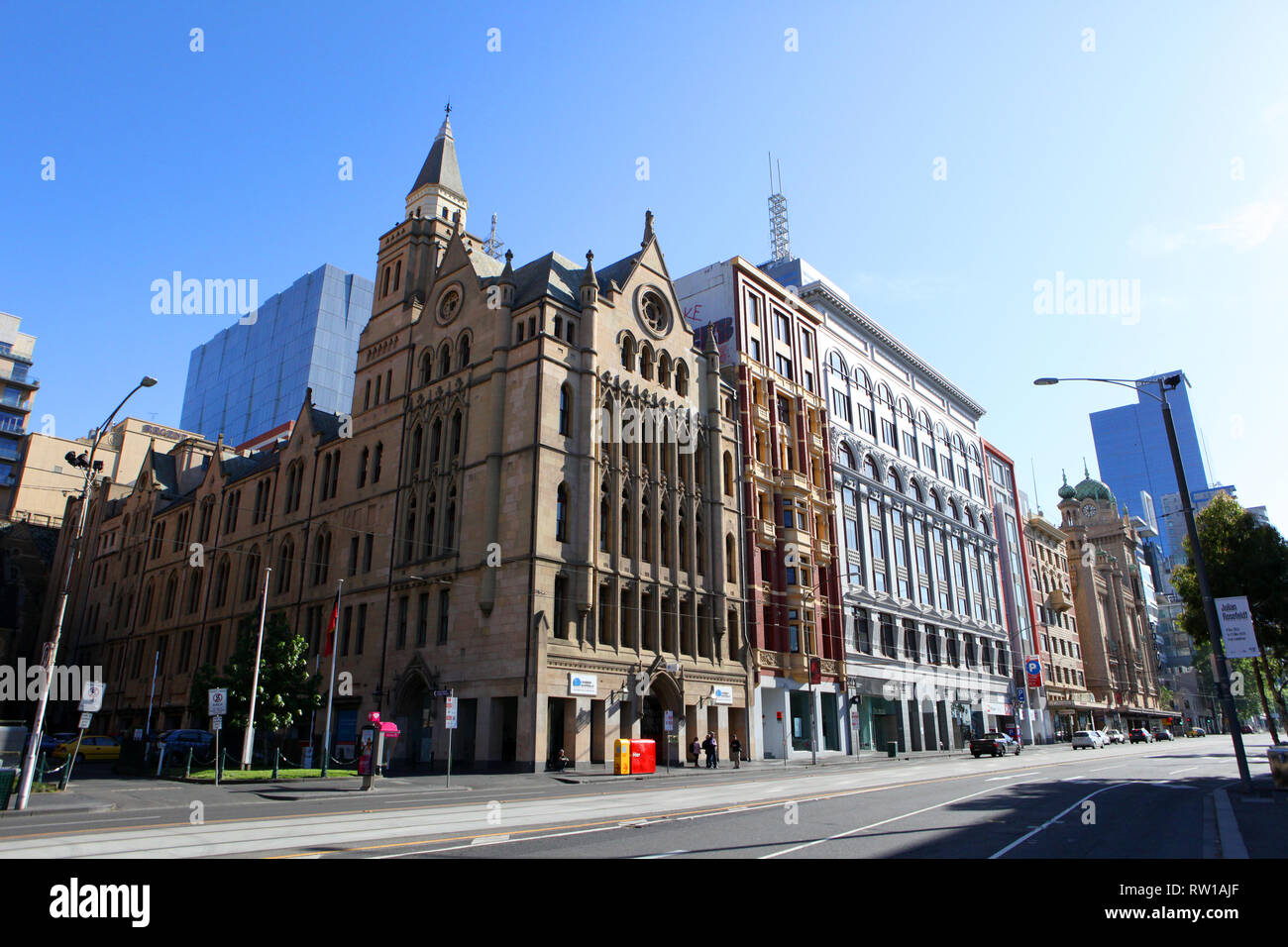 Victoria street melbourne hi-res stock photography and images - Alamy