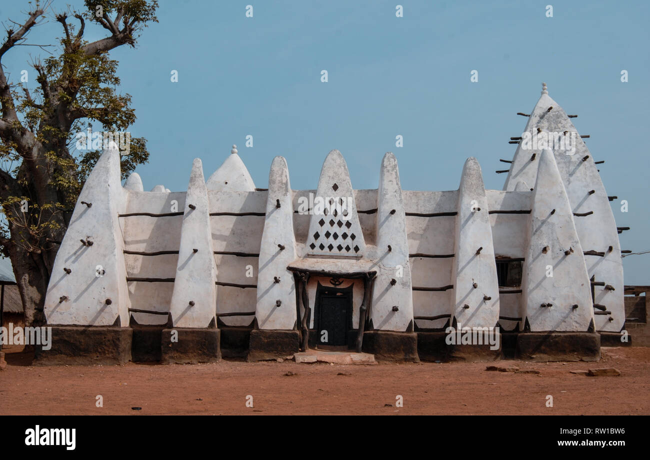 A nice photo of the beautiful architecture of the world famous Larabanga mosque in Ghana, West Africa Stock Photo