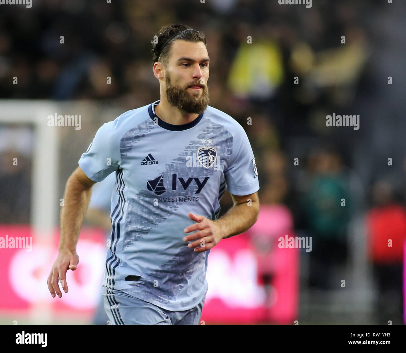 Los Angeles, CA, USA. 03rd Mar, 2019. MLS 2019: Sporting Kansas City midfielder Graham Zusi #8 during the Los Angeles Football Club vs Sporting KC at BANC OF CALIFORNIA Stadium in Los Angeles, Ca on March 03, 2019. Photo by Jevone Moore Credit: csm/Alamy Live News Stock Photo