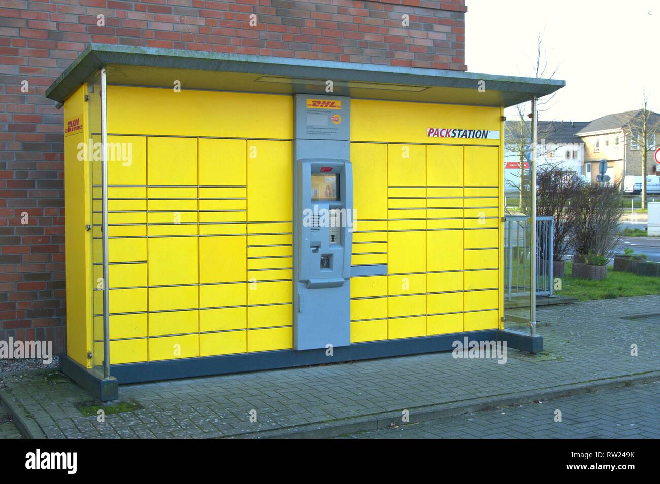 A packing station of the parcel service DHL at the city field in Schleswig.  It is