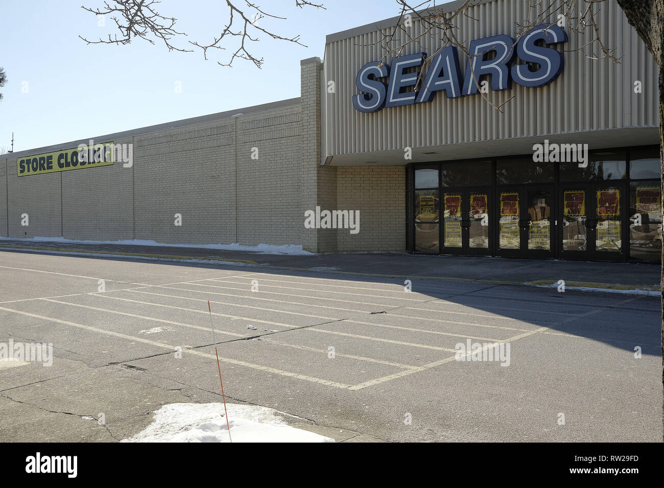 Sears department store closing hires stock photography and images Alamy