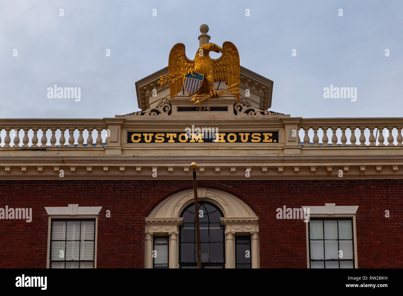 Custom House at the Salem Maritime National Historic Site (NHS) in Salem, Massachusetts, USA. This federal style building was built in 1819 and is the Stock Photo