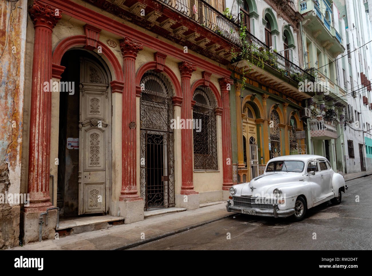 In the rain havana hi-res stock photography and images - Alamy