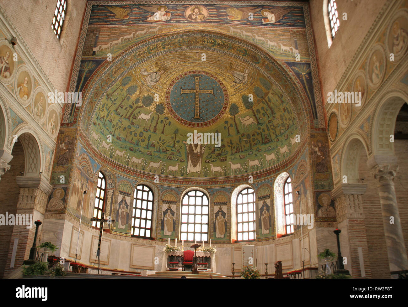 Italy. Ravenna. Basilica of Sant'Apollinare in Classe. Byzantine style. 6th CE. Apse with mosaics. Stock Photo