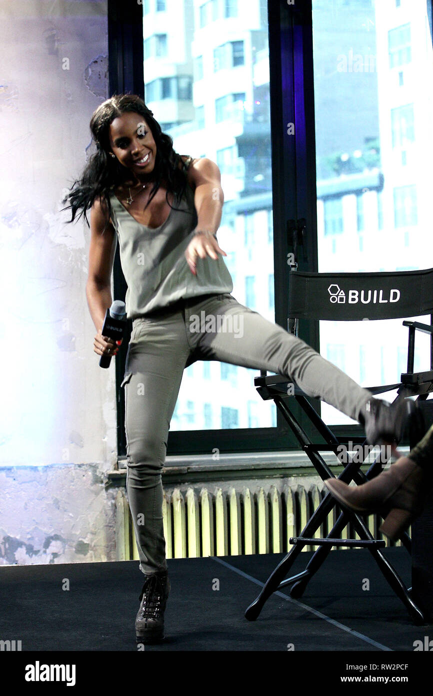 Kelly rowland chasing destiny hi-res stock photography and images - Alamy