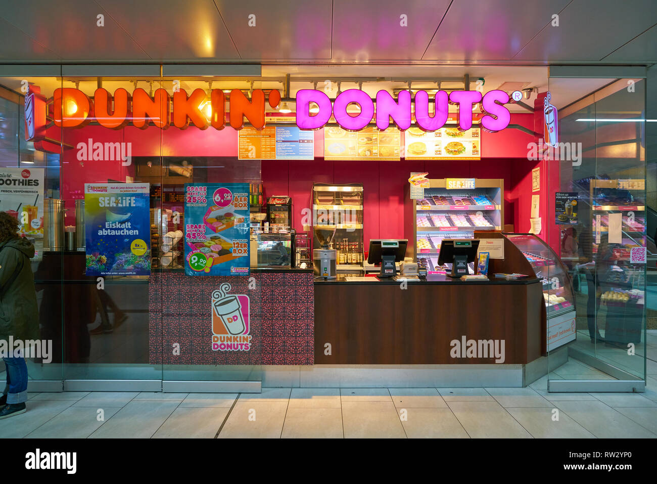 Page 2 Coffeeshop Germany High Resolution Stock Photography And Images Alamy