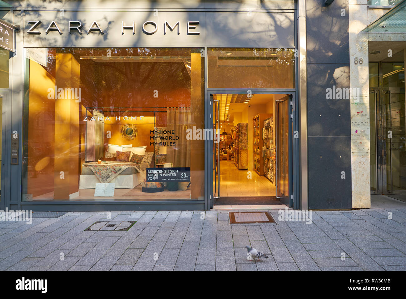 DUSSELDORF, GERMANY - CIRCA SEPTEMBER, 2018: entrance to Zara Home store in  Dusseldorf. Zara Home is a company belonging to the Spanish Inditex group  Stock Photo - Alamy