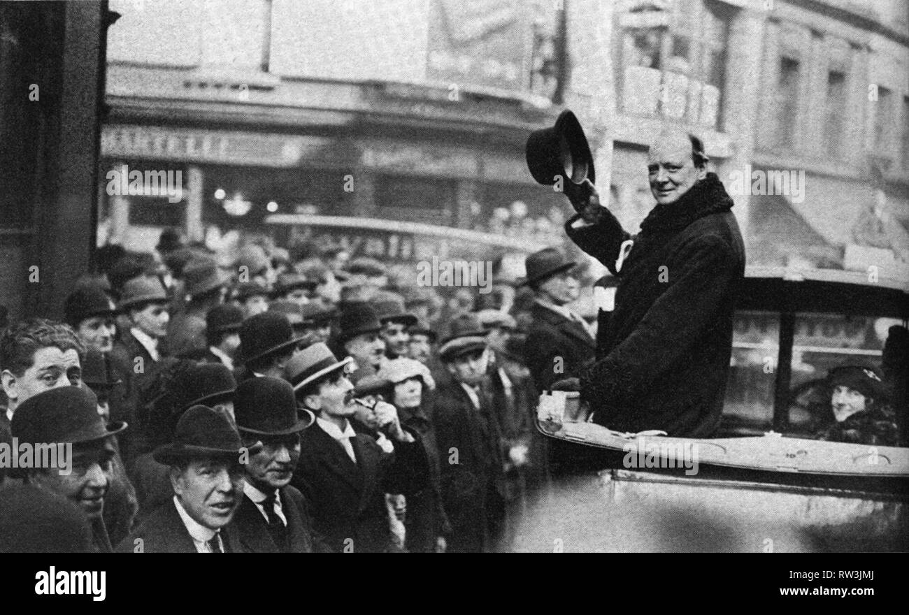 Winston Churchill  standing as an independent candidate for the Abbey Division of Westminster at the by-election in March 1924 Stock Photo
