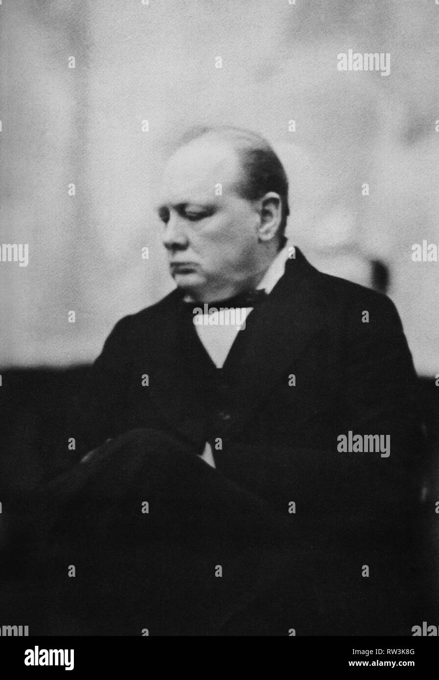 Winston Churchill  at a meeting of the Indian Empire Society. December 1930 Stock Photo