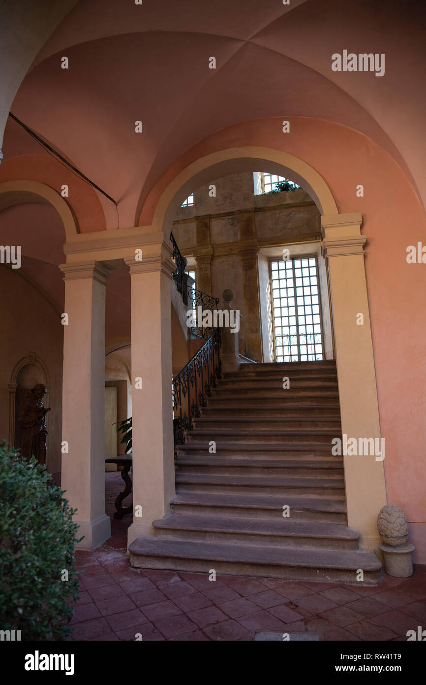 Stairs leading entrance medieval castle hi-res stock photography and