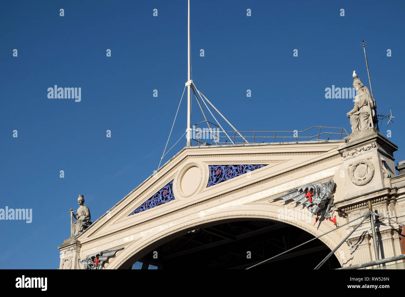 Smithfield Market building roof detail and blue sky in Long Lane, City of London England UK  KATHY DEWITT Stock Photo