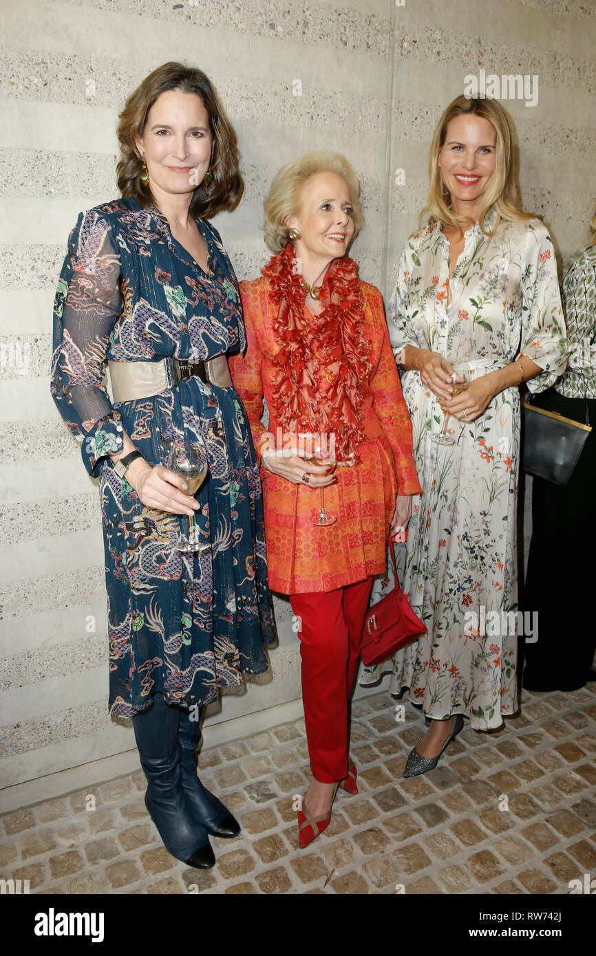 23 February 2019, Germany (German), Berlin: Tita von Hardenberg, Isa Graefin von Hardenberg, Miriam Langenscheidt, at the Business Woman Award with female entrepreneurs in the run-up to International Women's Day at the French Embassy. Photo: Georg Wenzel/dpa-Zentralbild/ZB Stock Photo