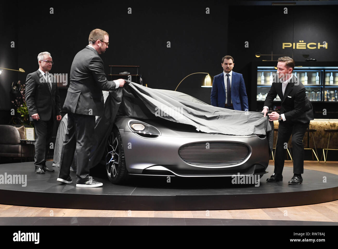 Genf, Switzerland. 05th Mar, 2019. Anton Piech (l front), a son of former VW boss Ferdinand Piech, and Rea Stark Rajcic, both managing directors of Piech Automotive, present the electrically powered Piech Mark Zero sports car at the Geneva Motor Show on the first press day. The 89th Geneva Motor Show starts on 7 March and lasts until 17 March. Credit: Uli Deck/dpa/Alamy Live News Stock Photo