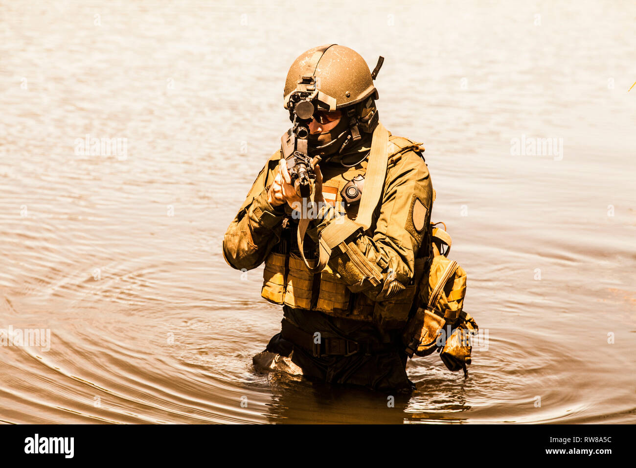 Jagdkommando soldier of the Austrian special forces in the water Stock ...