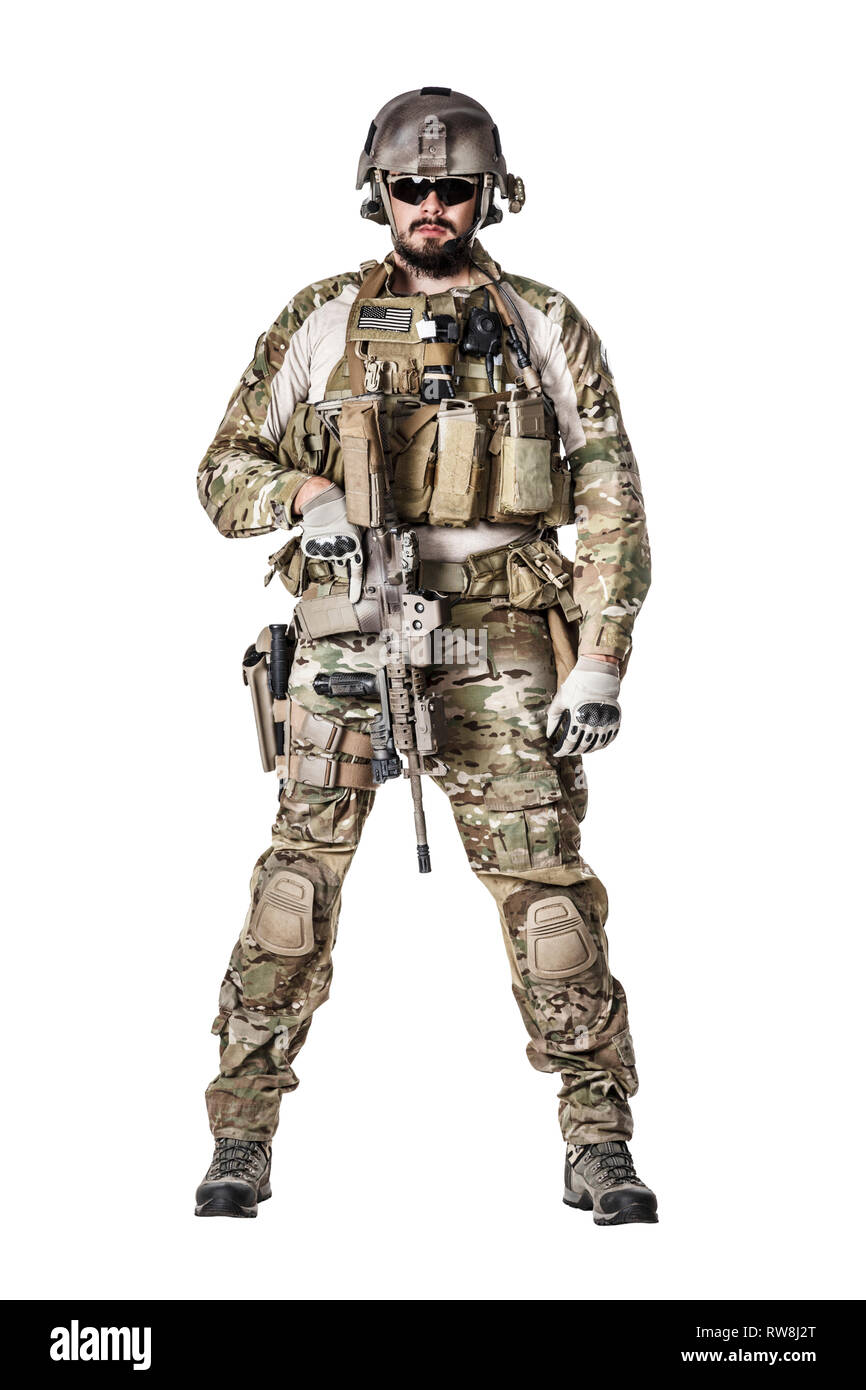 Green Berets U.S. Army Special Forces Group soldier, studio shot Stock  Photo - Alamy