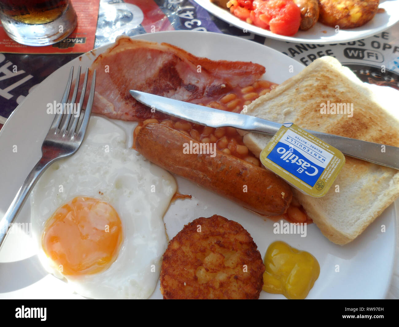 Full English breakfast served in a sports bar in Fuengirola, Costa del Sol, Spain. Stock Photo