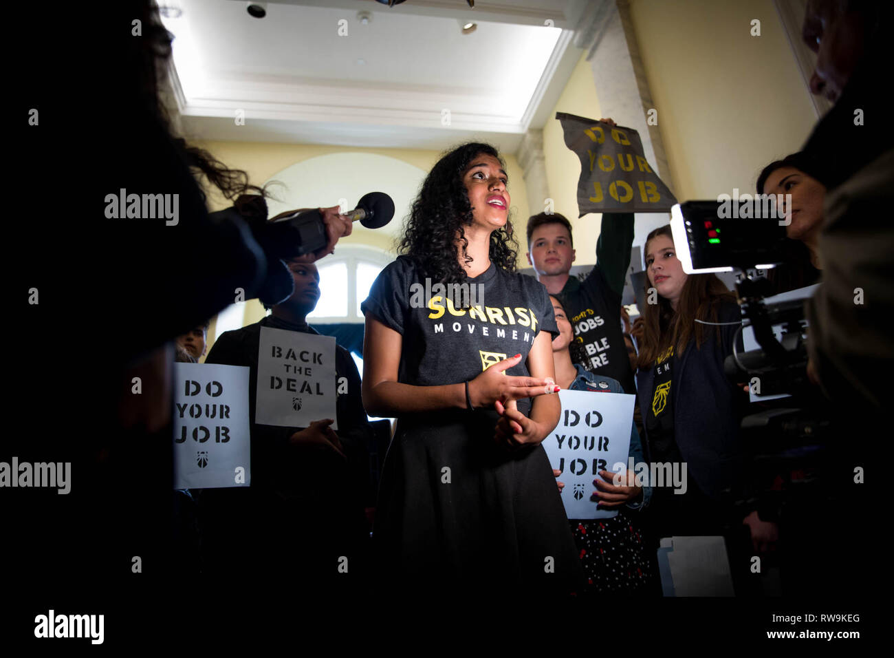 Washington, DC. USA. 12.10.18- Hundreds of young people occupy Representative offices to pressure the new Congress to support a committee for a Green New Deal. Stock Photo