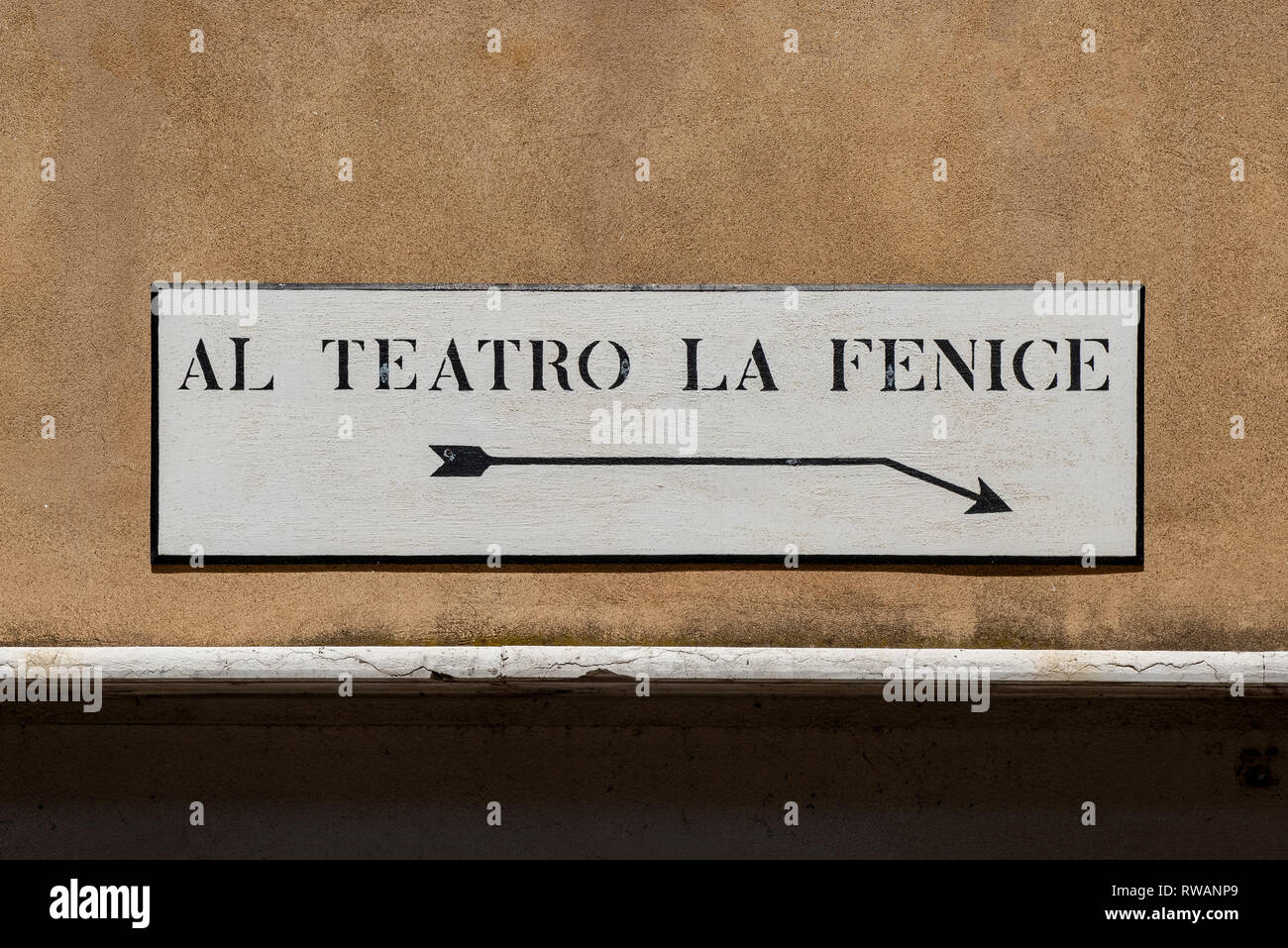 No entry sign in italian hires stock photography and images Alamy