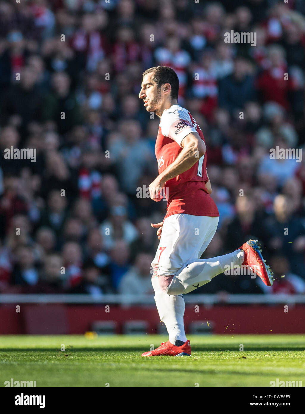 Henrikh Mkhitaryan, Shakhtar Donetsk Stock Photo - Alamy