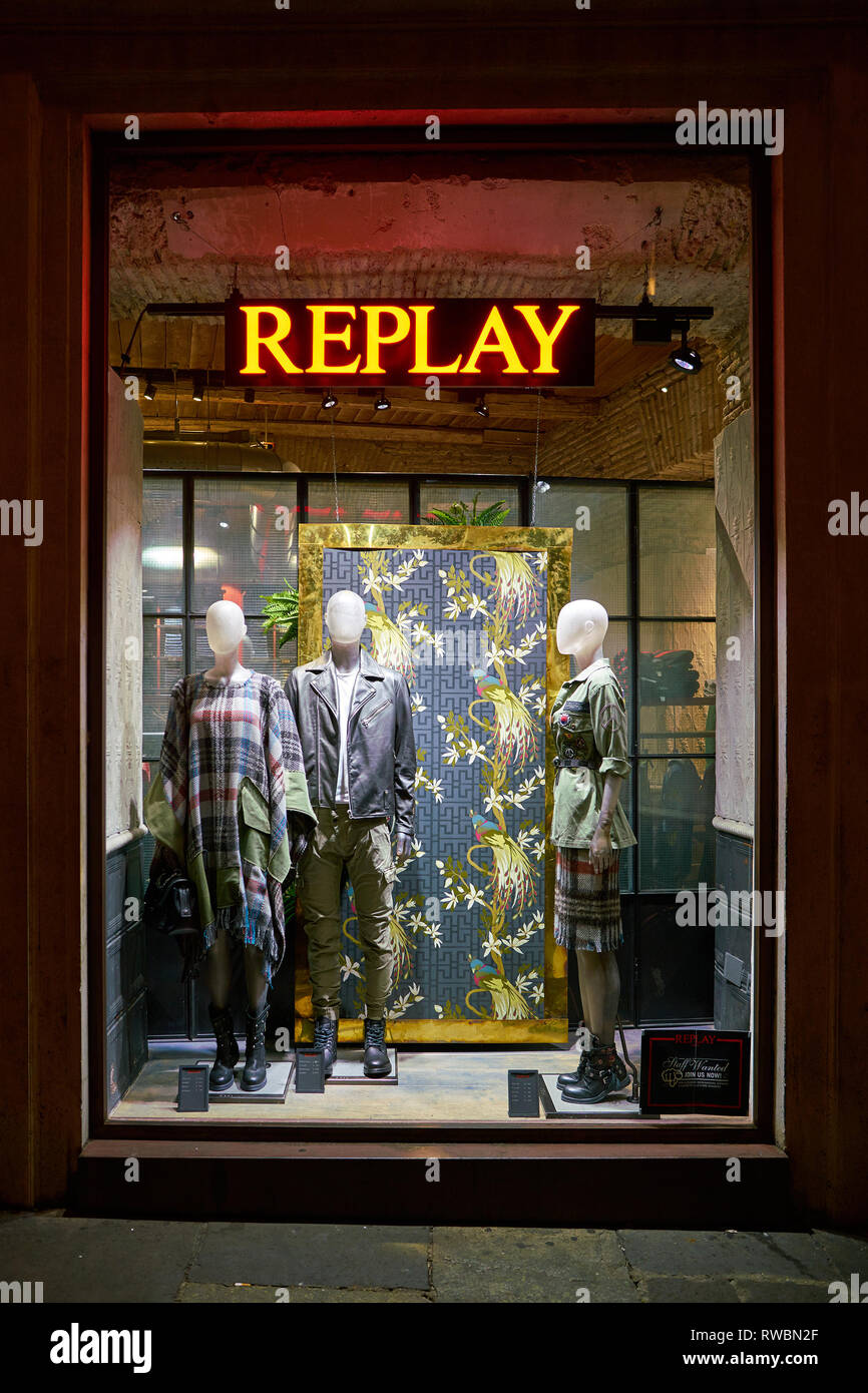 Replay italy sale store