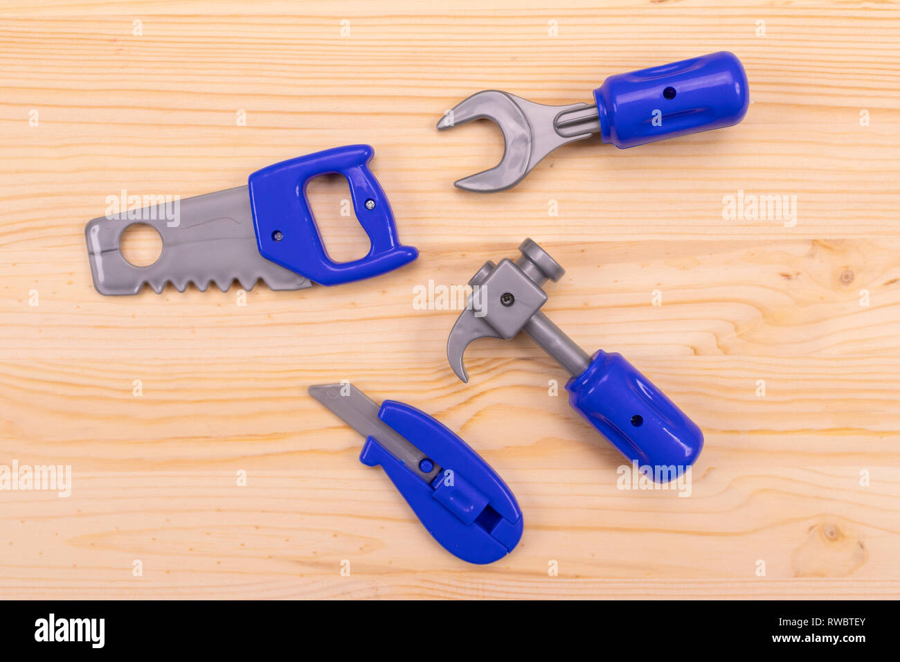 set of joiner's tools on woodenl background Stock Photo - Alamy