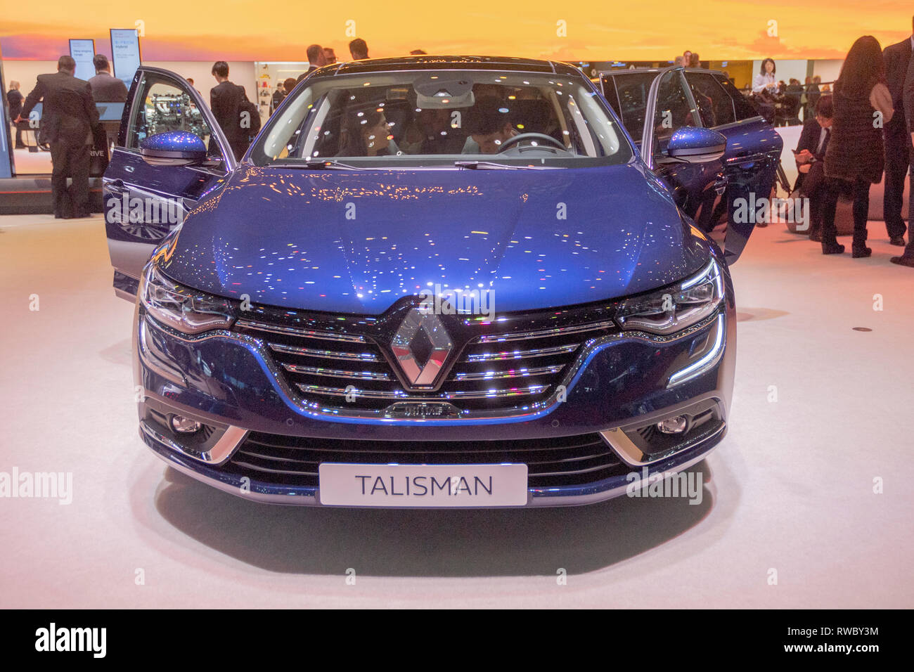 Renault Talisman High Resolution Stock Photography and Images - Alamy