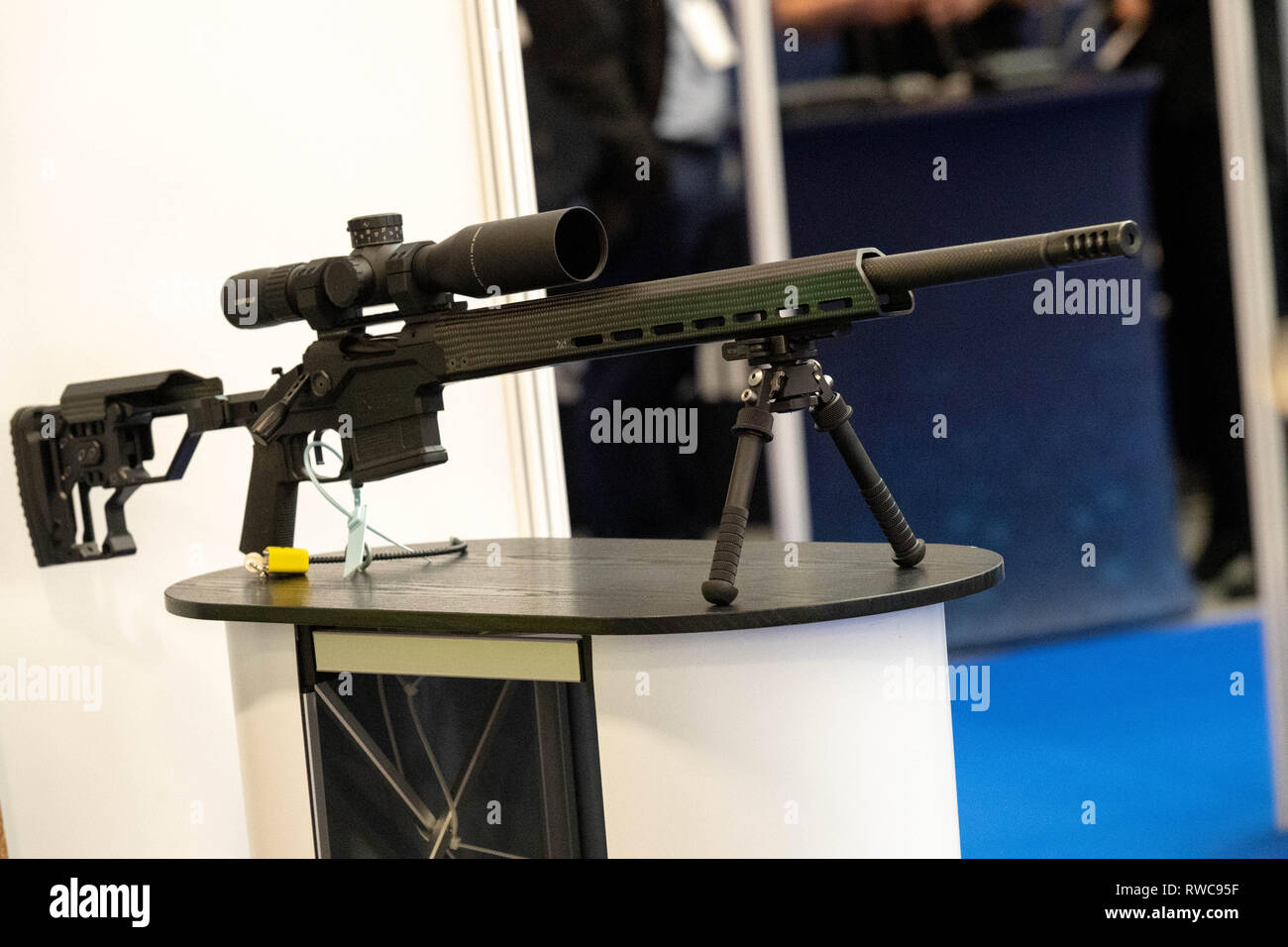 London 6th March 2019 Security and Counter Terror Expo 2019 at Olympia  London Sniper rifle Credit: Ian Davidson/Alamy Live News Stock Photo - Alamy