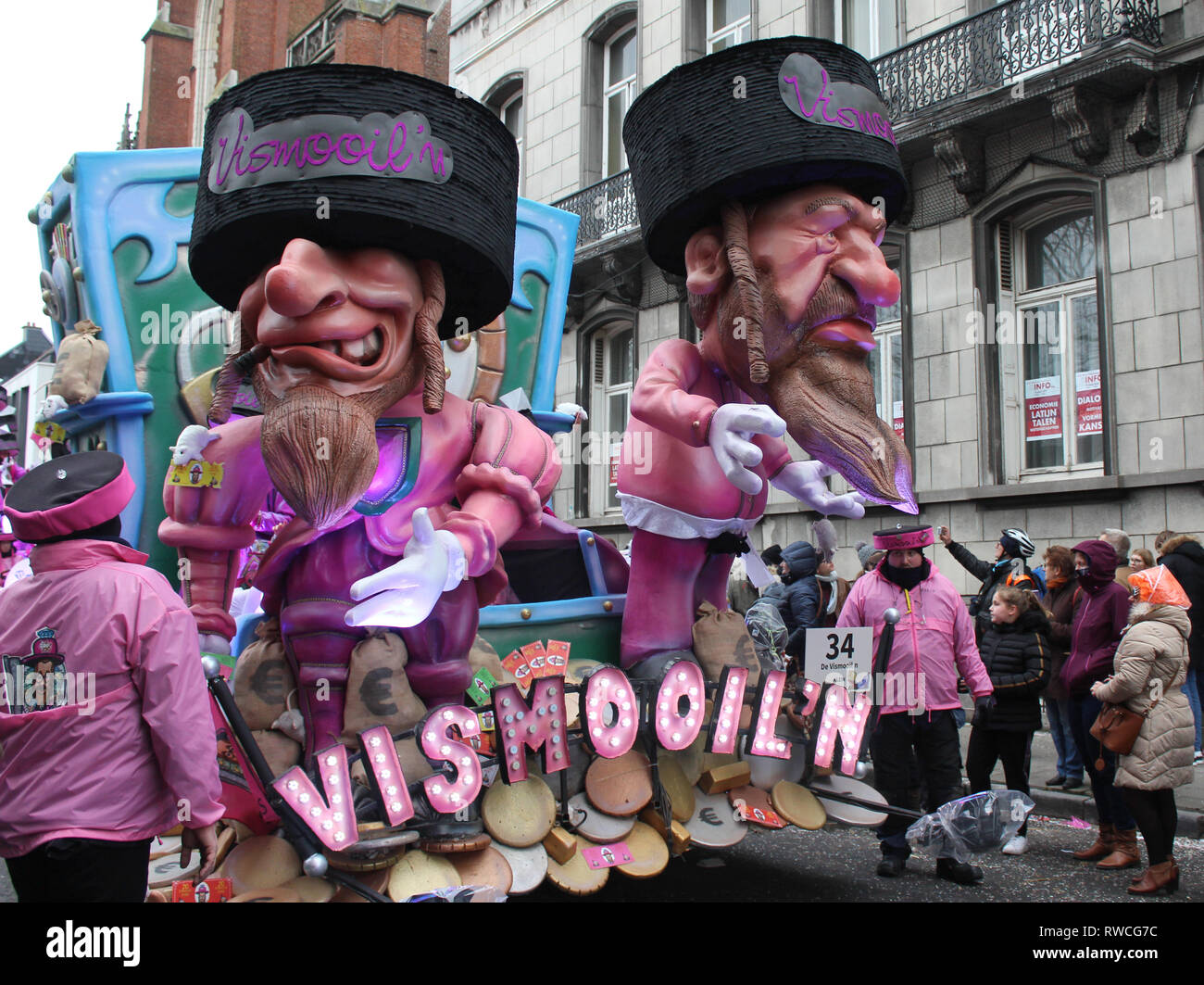 AALST, BELGIUM, 3 MARCH 2019: The carnival float of the Vismooiln during the annual carnival parade in Aalst. It is a UNESCO recognized event of Intan Stock Photo