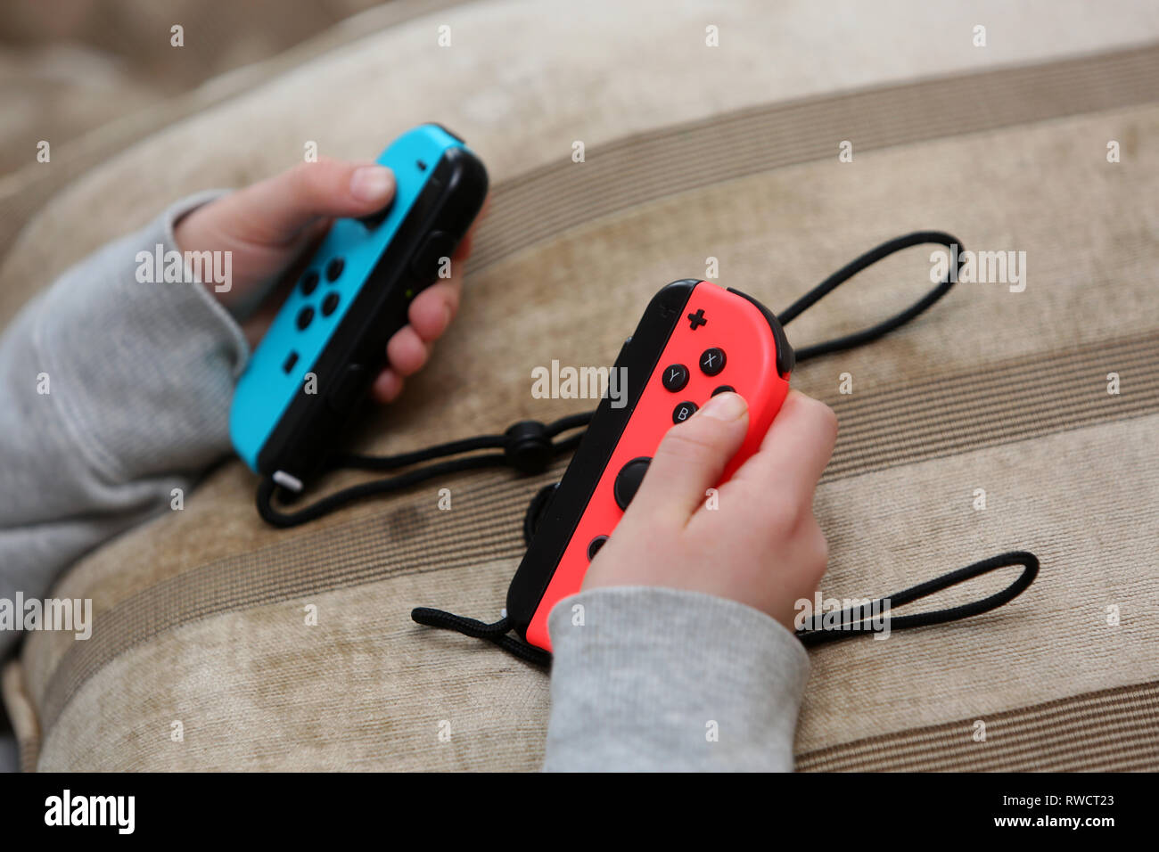 Page 3 Nintendo Switch High Resolution Stock Photography And Images Alamy Page 3 Nintendo Switch High Resolution Stock Photography And Images Alamy