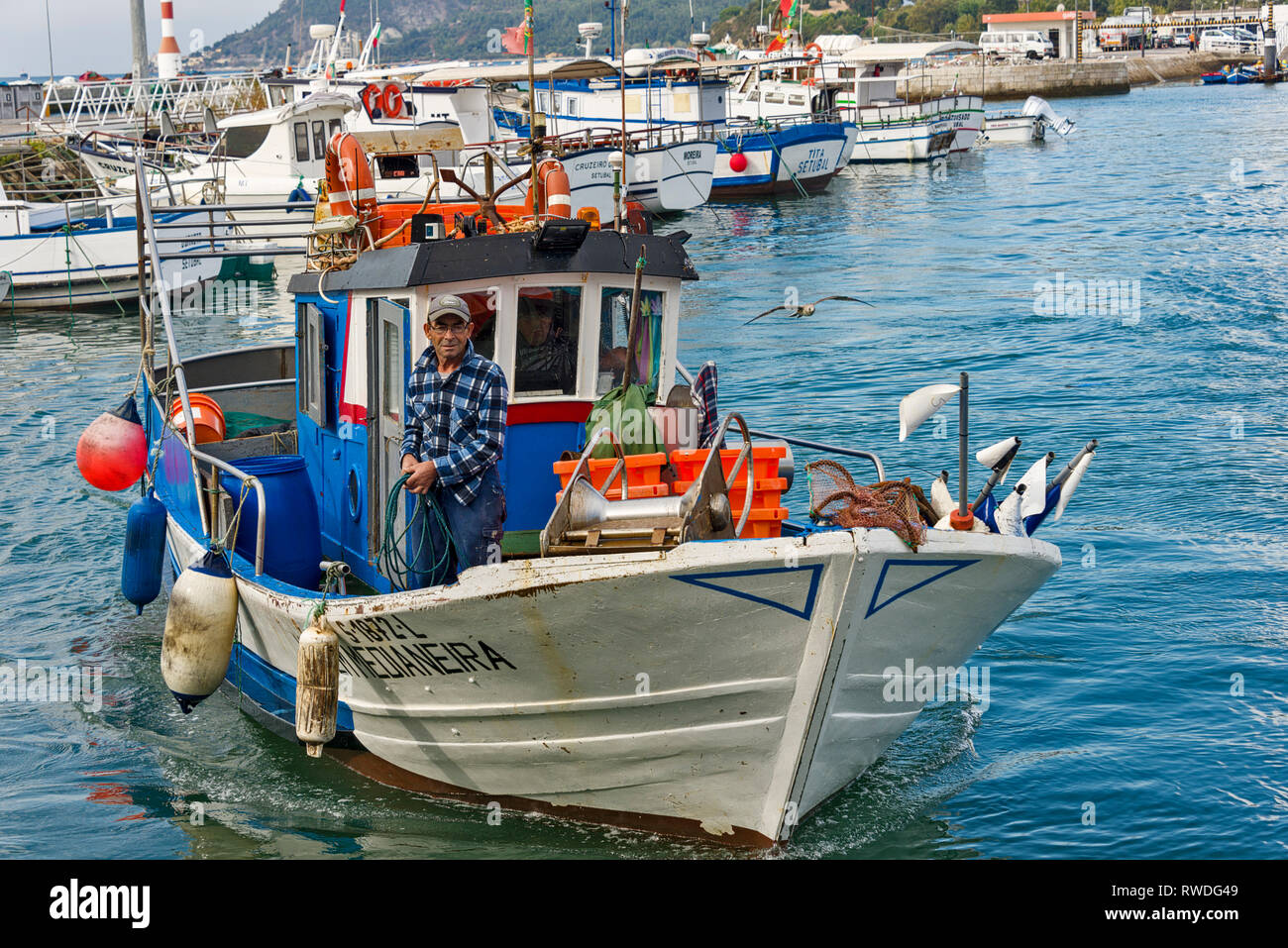 Setubal portugal fishing hi-res stock photography and images