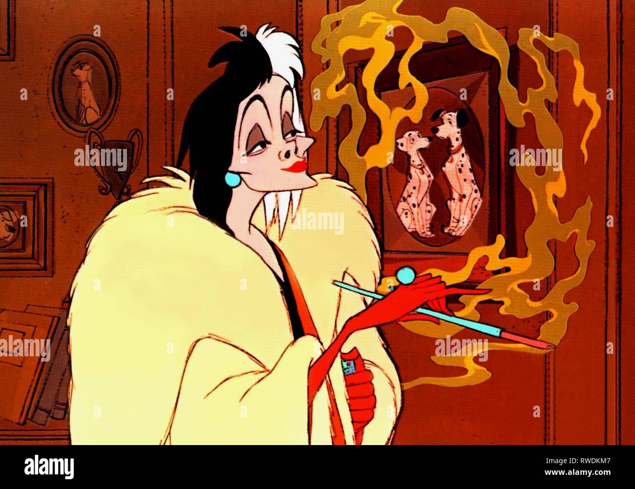 CRUELLA DE VIL, ONE HUNDRED AND ONE DALMATIANS, 1961 Stock Photo