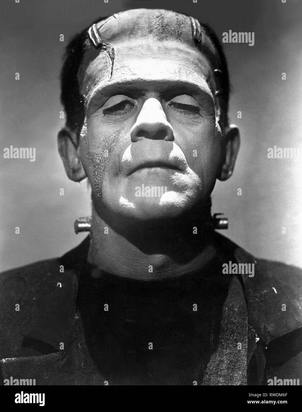 Black & White Photo With Green Face And Hands Phone Card 25u Frankenstein 