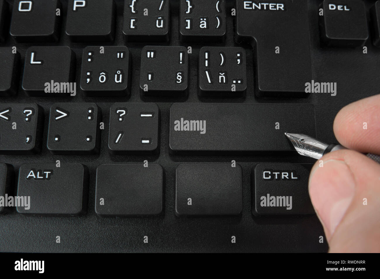 Blank enter and shift keys on computer keyboard Stock Photo - Alamy