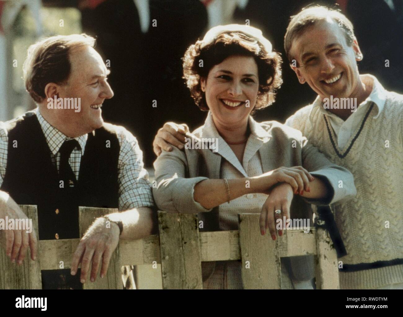 All Creatures Great And Small High Resolution Stock Photography And Images Alamy https www alamy com hardybellinghamtimothy all creatures great and small 1988 image239406152 html