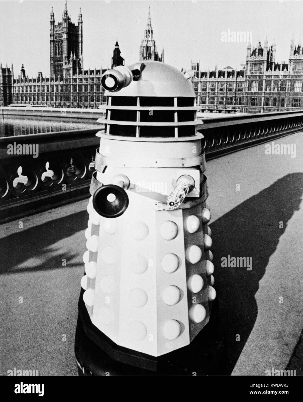 DALEK,PARLIAMENT, DOCTOR WHO , 1964 Stock Photo