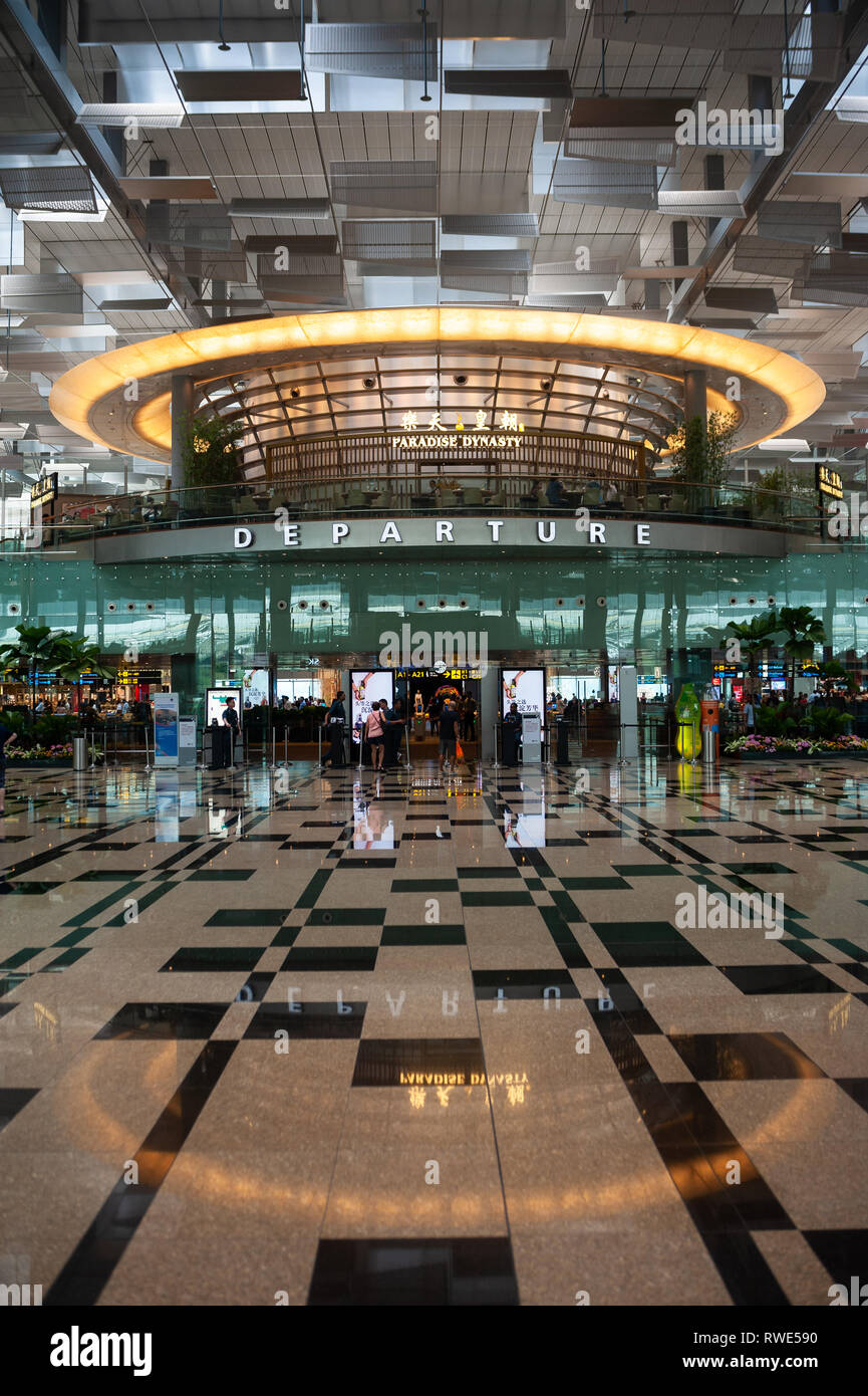 01.03.2019, Singapore, Republic of Singapore, Asia - A view of the departure hall inside Terminal 3 at Singapore's Changi Airport. Stock Photo