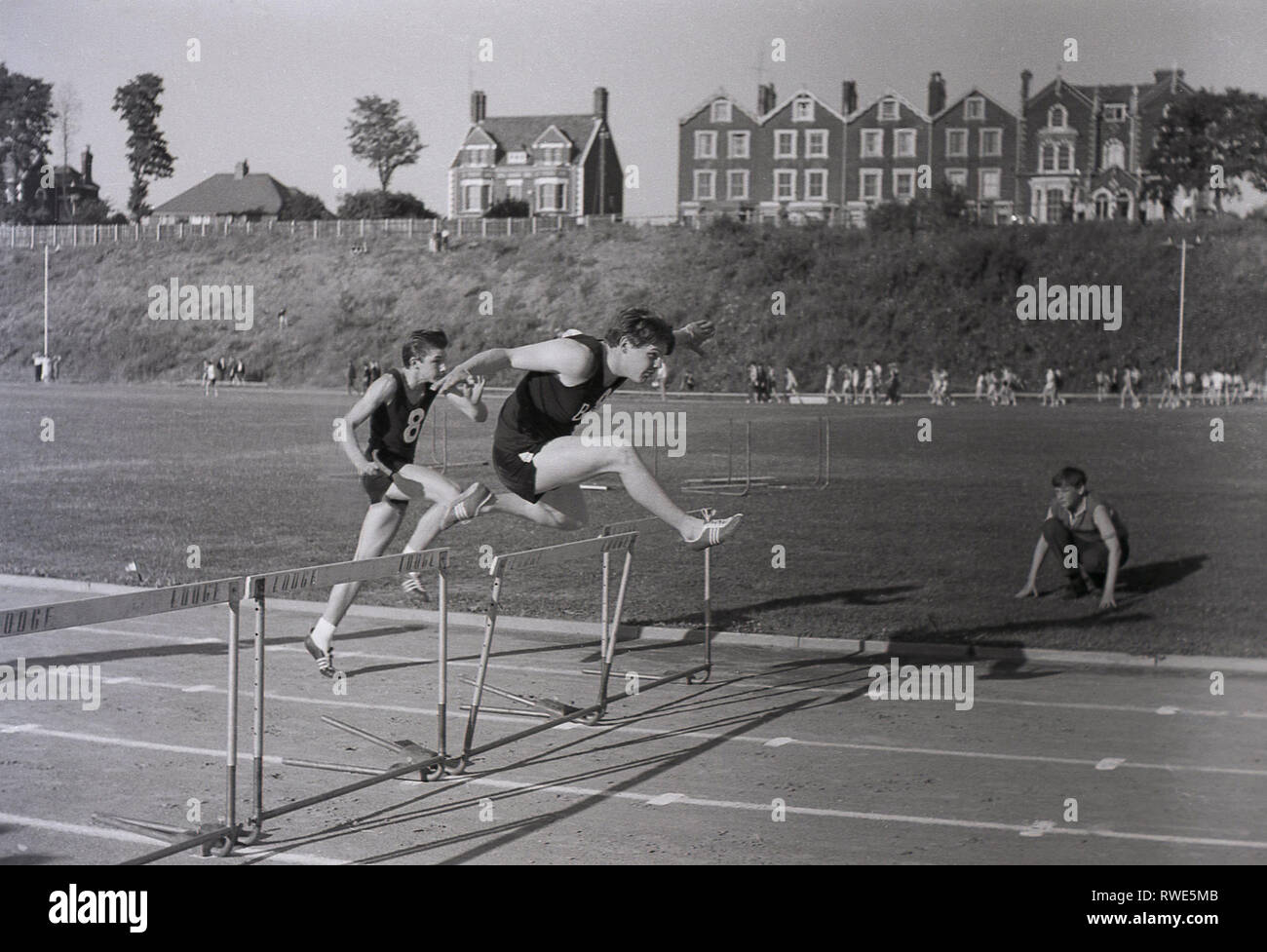Historical hurdlers hires stock photography and images Alamy