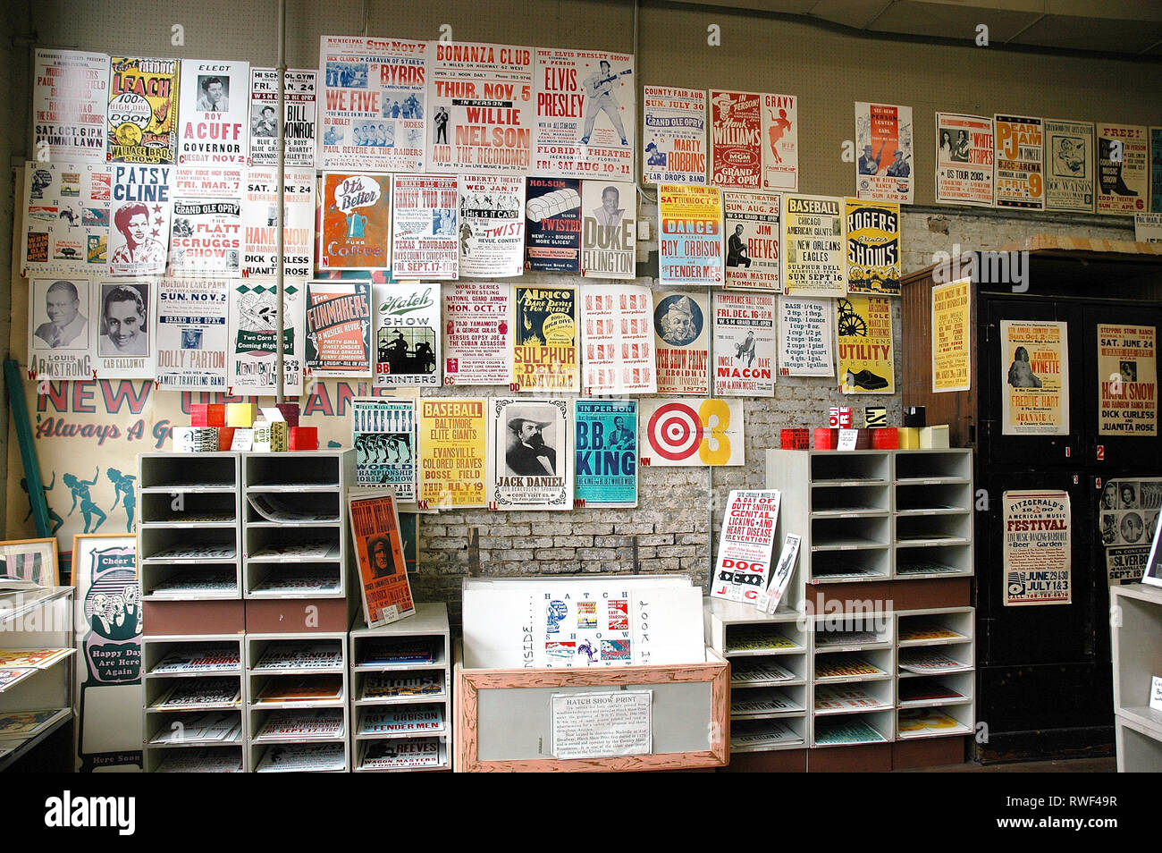 Nashville, TN, USA, October 10, 2006: Posters line the walls of Hatch Show  Print in Nashville. It is one of the oldest working letterpress print shops  Stock Photo - Alamy