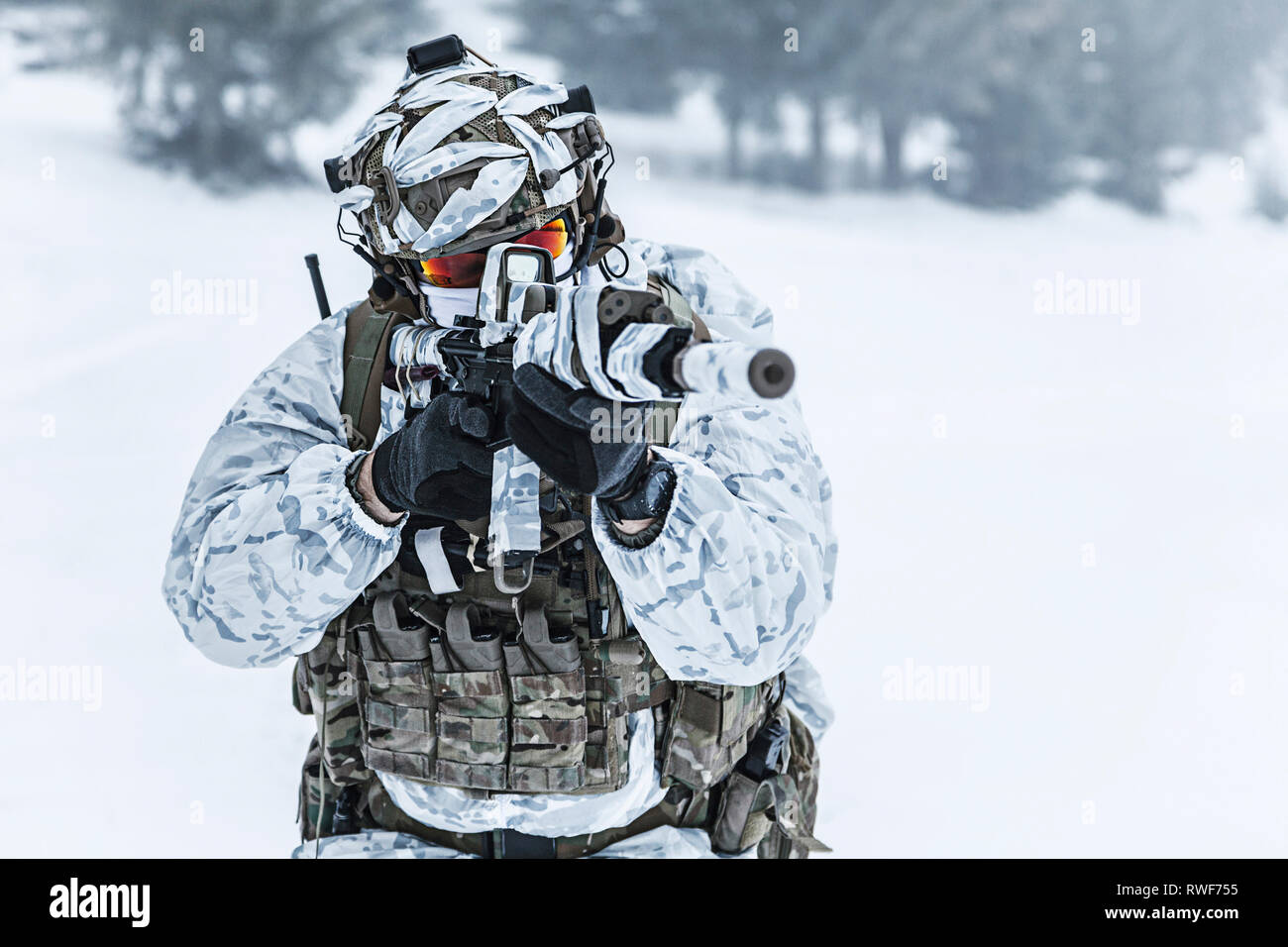 Winter arctic mountains warfare Stock Photo - Alamy