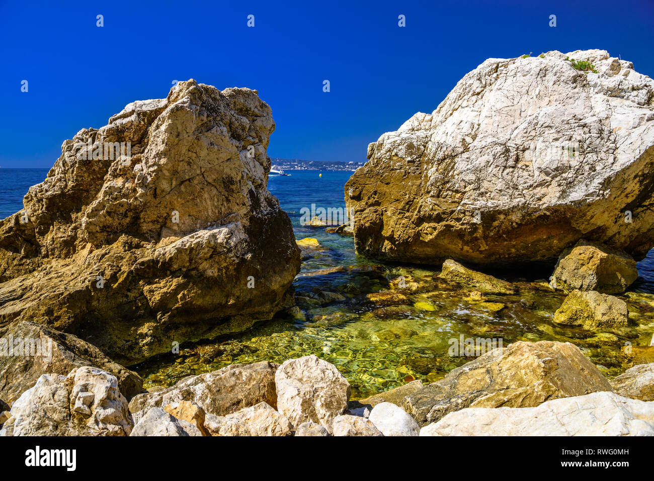 Sea beach with stones and rocks, Beausoleil, Nice, Nizza, Alpes ...