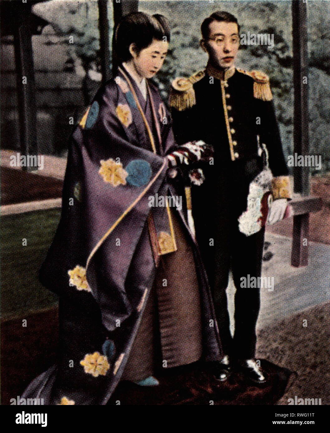 Hirohito, 29.4.1901 - 7.1.1989, Emperor of Japan 25.12.1926 - 7.1.1989, full length, with wife Empress Kojun, late 1920s, coloured photograph, cigarette card, series 'Die Nachkriegszeit', 1935, Additional-Rights-Clearance-Info-Not-Available Stock Photo