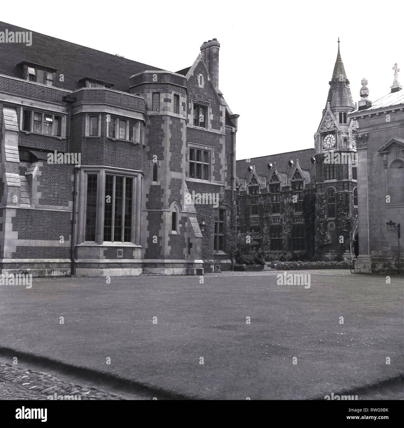 1950s, Exterior, Oxford University, Oxford, England, UK. Stock Photo